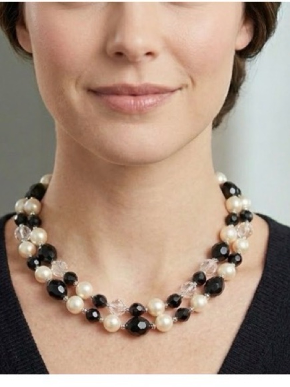 Vintage, black & white multi texture beaded adjustable hook closure necklace EUC